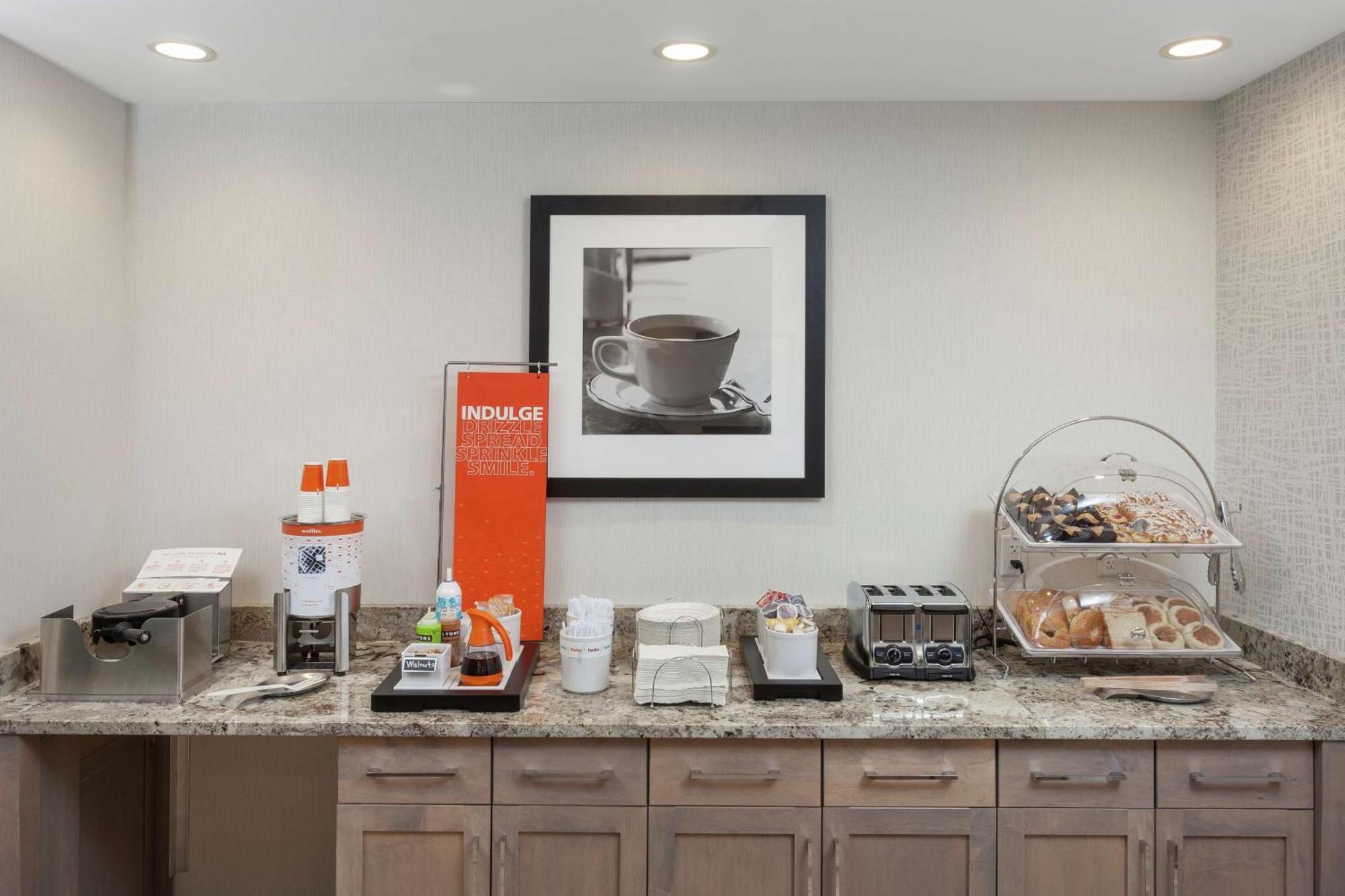 Hampton Inn & Suites Rocky Hill - Hartford South Kültér fotó